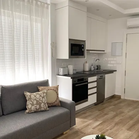 Apartment 115 - Center 2 Minutes From The Beach! Fuengirola